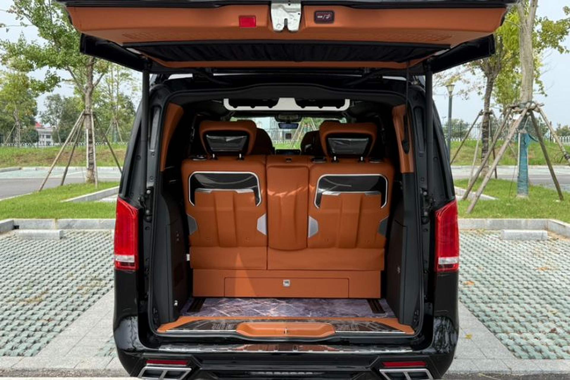 Used Venus 2023 2.0T Weihé Interior 15
