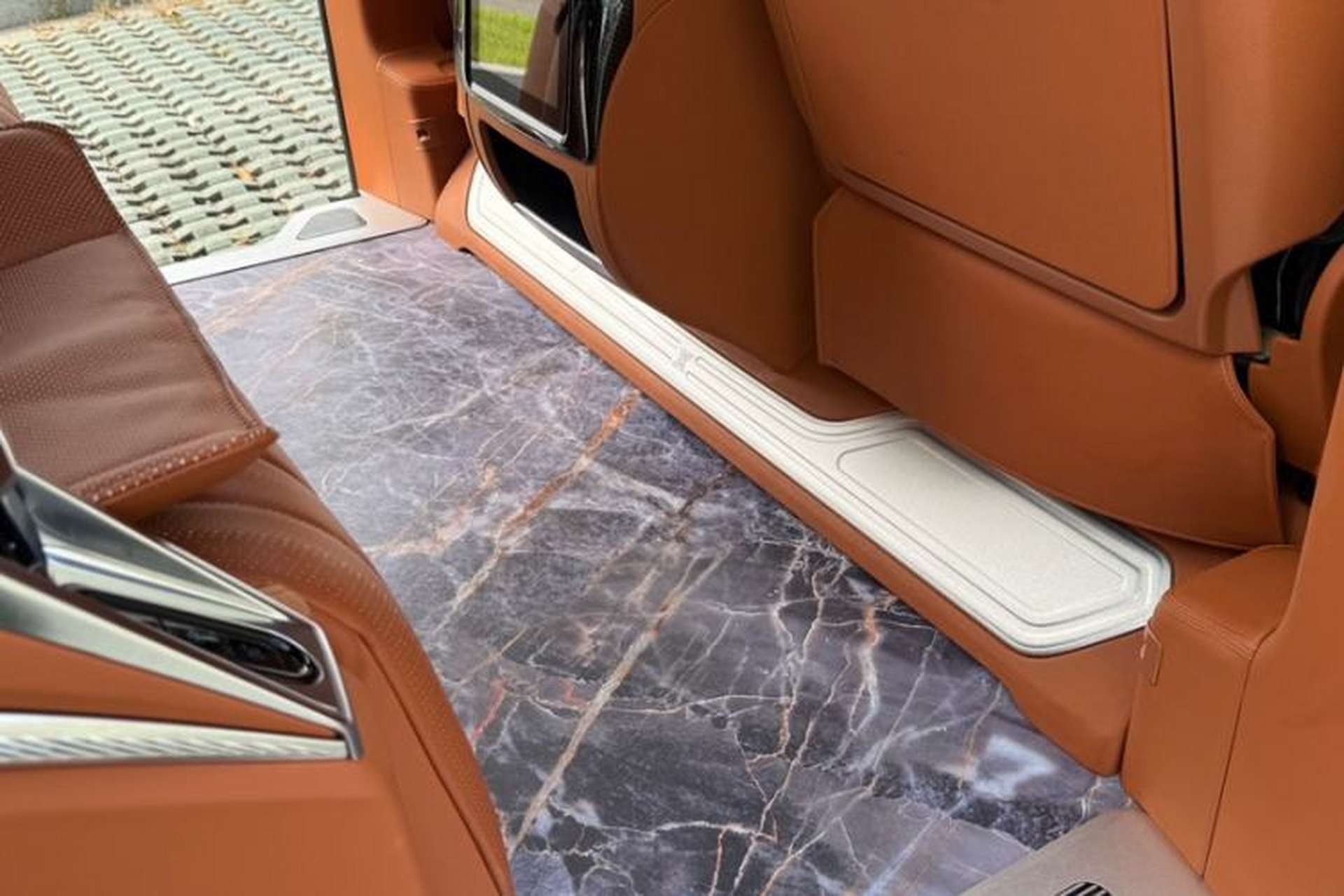 Used Venus 2023 2.0T Weihé Interior 2
