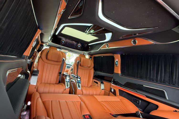 Used Venus 2023 2.0T Weihé Interior 8