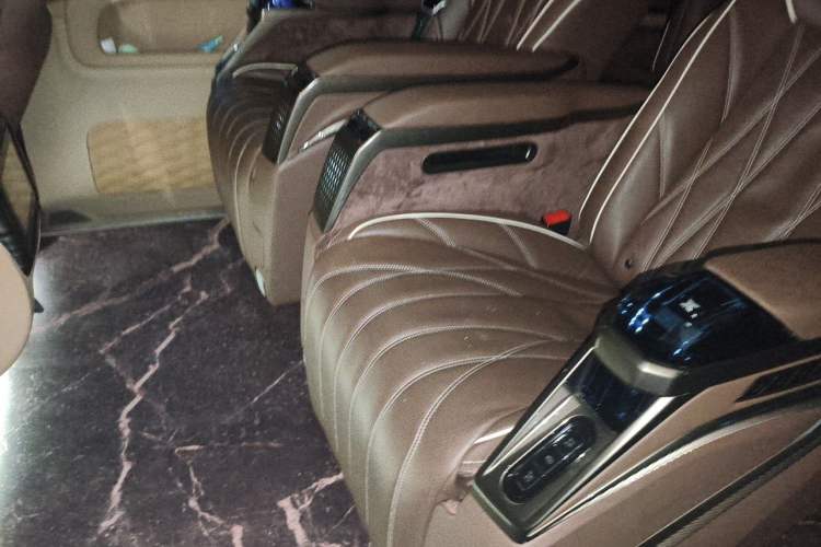 Used Venus 2023 2.0T Weihé Left Rear Seat