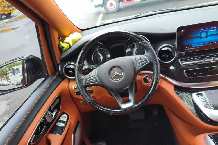 Used Venus 2023 2.0T Weihé Steering Wheel