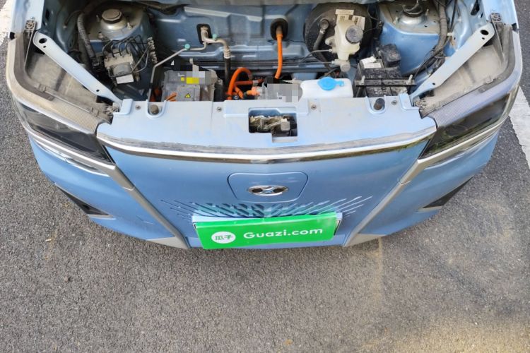 Used Vi Boma 2023 200km Luxury Edition Engine Bay