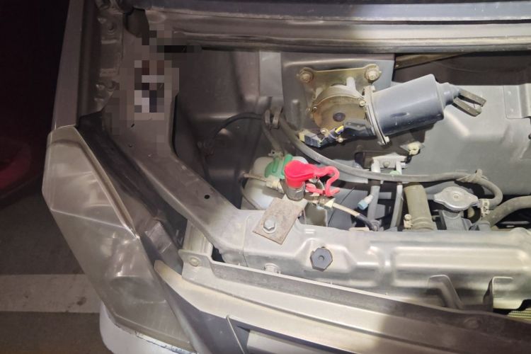Used Victory V1 2014 1.0L Base Version Engine Bay Right