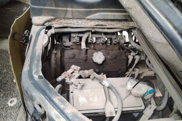 Used Victory V1 2014 1.0L Base Version Engine Bay Right