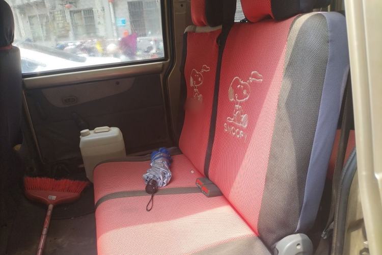 Used Victory V1 2014 1.2L Base Model Left Rear Seat