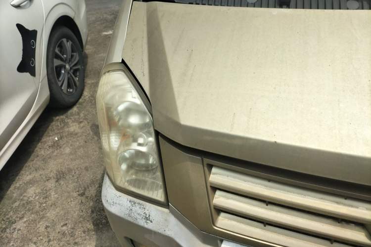 Used Victory V1 2014 1.2L Base Model Right Front Headlight