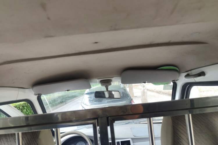 Used Victory V2 2017 1.3L Double-Blind Window HH413Q/P-A Headliner