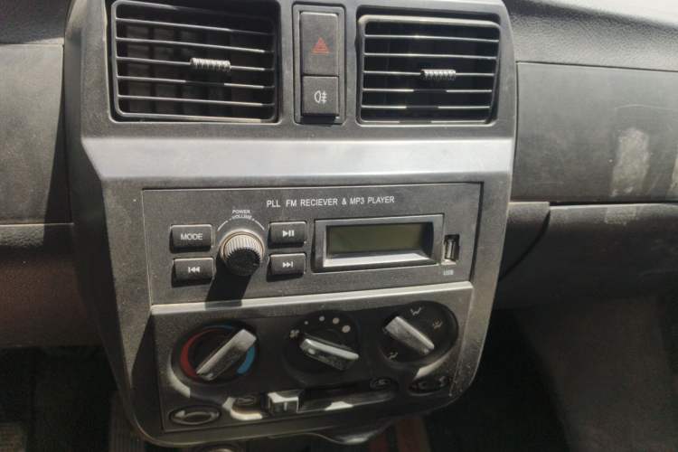 Used Victory V2E 2017 All-Electric 324V Audio And AC Panel