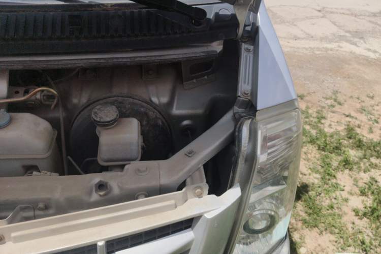 Used Victory V2E 2017 All-Electric 324V Engine Bay Left