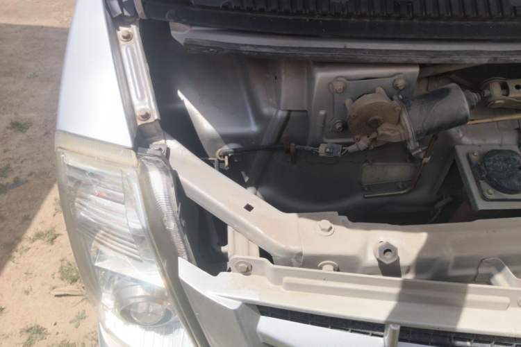 Used Victory V2E 2017 All-Electric 324V Engine Bay Right