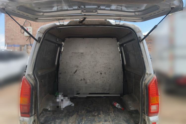 Used Victory V2E 2017 All-Electric 324V Trunk