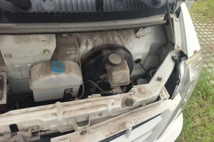 Used Victory V2E 2017 All-Electric 324V Engine Bay Left