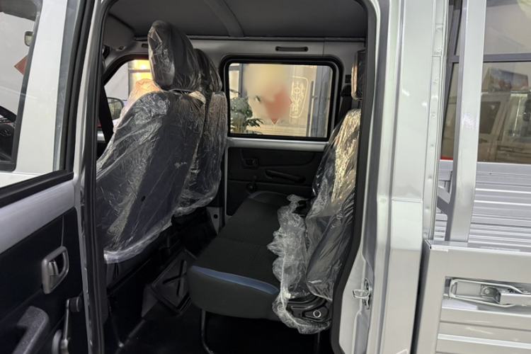 Used Victory Zebra 2025 1.5L Double-Cab Extended Flatbed Comfort Version Interior 6