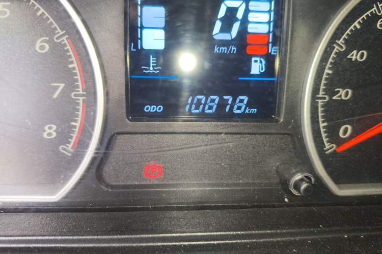 Used Victory Zebra 2025 1.5L Double-Cab Extended Flatbed Comfort Version Odometer Close Up