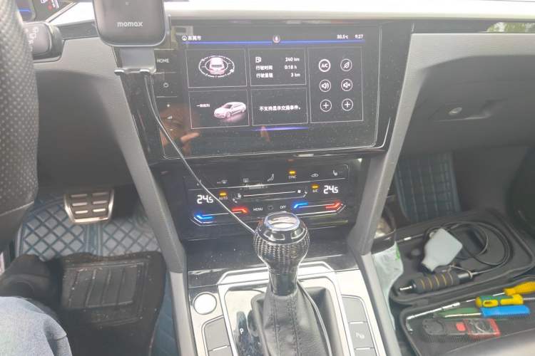 Used Volkswagen Arteon 2022 2.0T Shooting Brake R-Line Audio And AC Panel