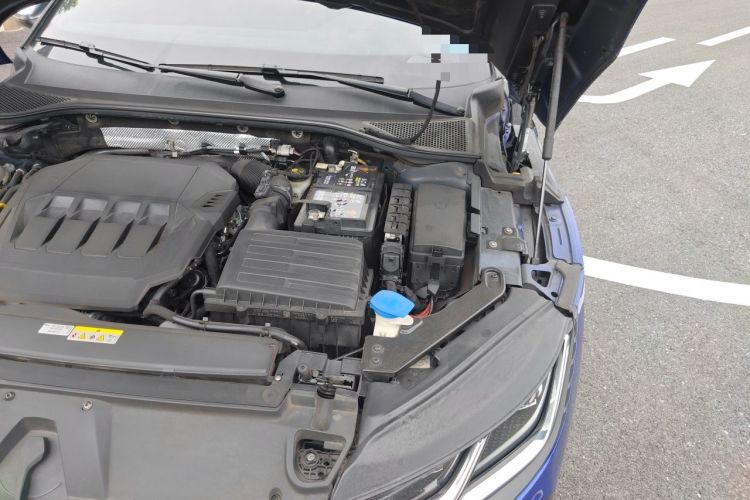 Used Volkswagen Arteon 2022 2.0T Shooting Brake R-Line Engine Bay Left