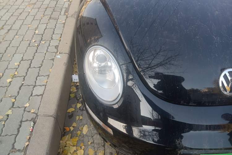 Used Volkswagen Beetle 2006 2.0 Convertible Luxury Edition Right Front Headlight