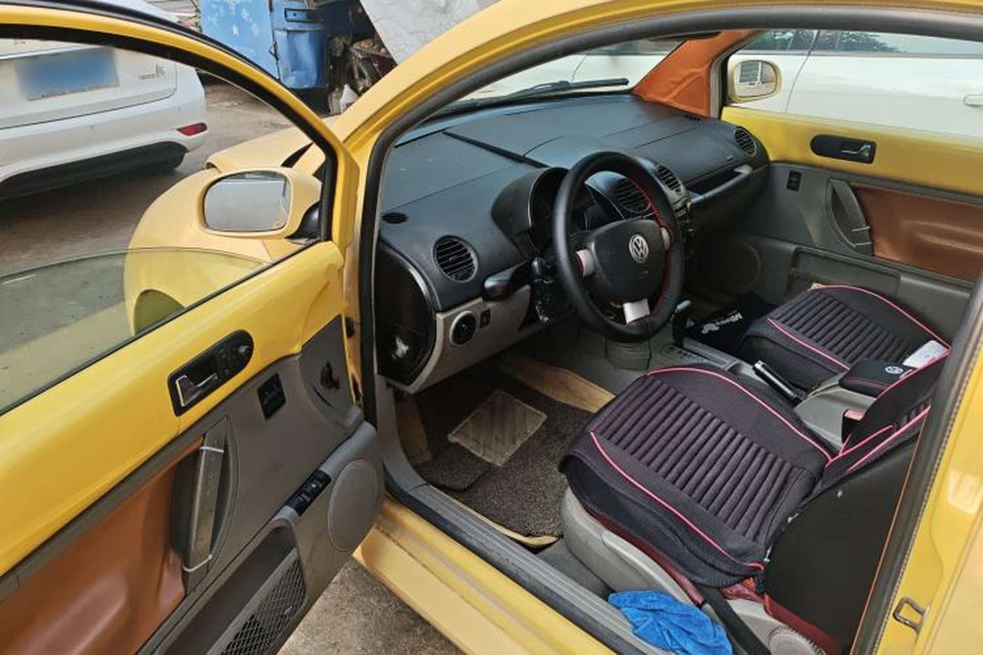 Used Volkswagen Beetle 2006 2.0 Luxury Edition Driver Seat