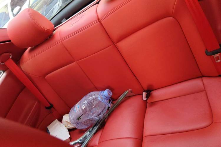Used Volkswagen Beetle 2006 2.0 Luxury Edition Left Rear Seat