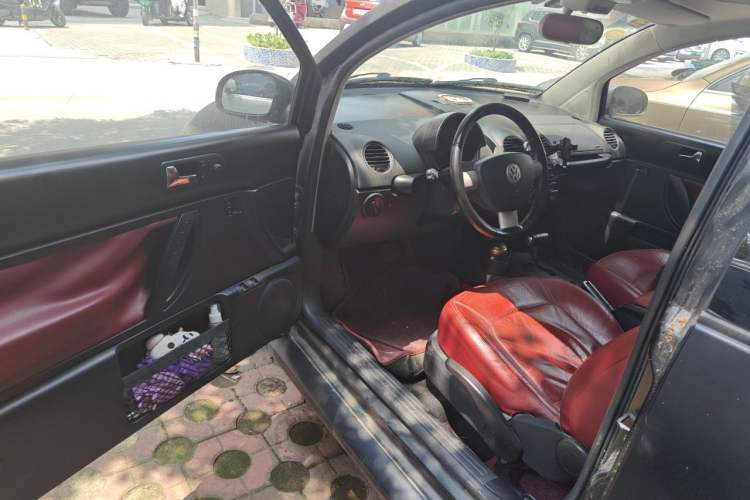 Used Volkswagen Beetle 2008 1.8T AT Luxury Model Driver Seat