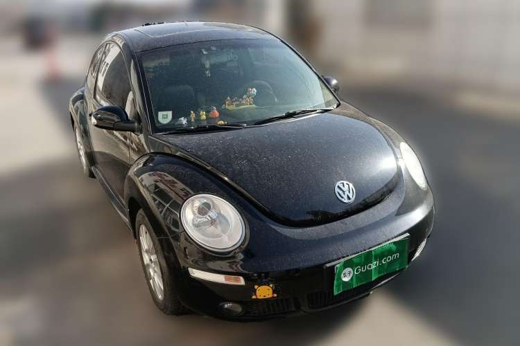 Used Volkswagen Beetle 2008 2.0 AT Standard Edition Front Right 45 Deg