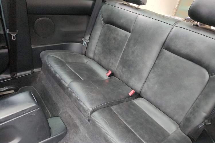 Used Volkswagen Beetle 2008 2.0 AT Standard Edition Left Rear Seat
