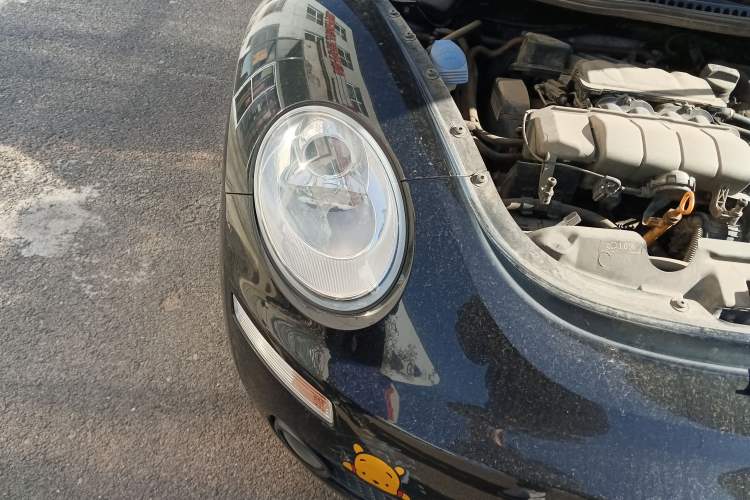 Used Volkswagen Beetle 2008 2.0 AT Standard Edition Right Front Headlight