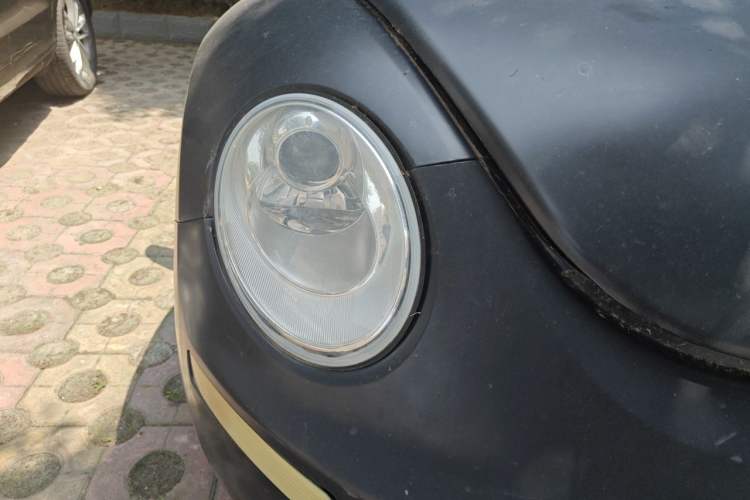 Used Volkswagen Beetle 2008 1.8T AT Luxury Model Right Front Headlight