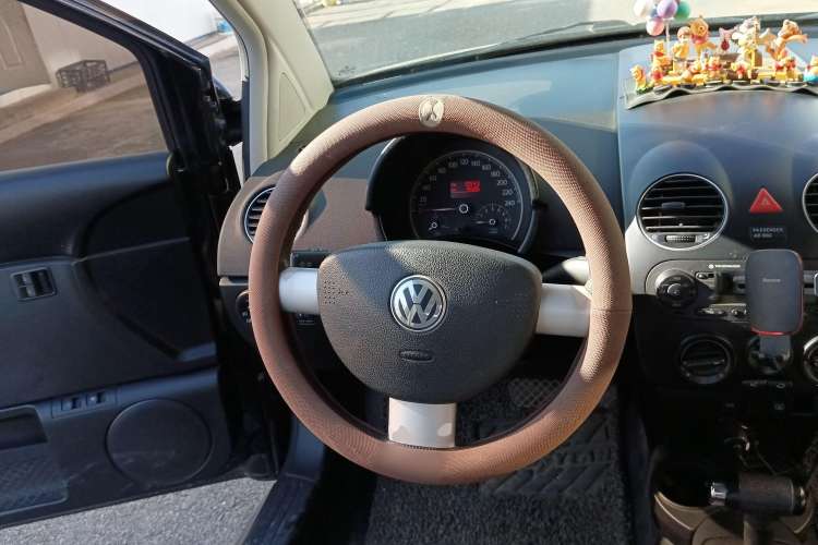 Used Volkswagen Beetle 2008 2.0 AT Standard Edition Steering Wheel