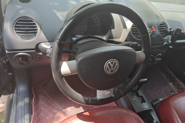 Used Volkswagen Beetle 2008 1.8T AT Luxury Model Steering Wheel