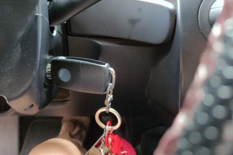 Used Volkswagen Beetle 2008 2.0 AT Standard Edition Vehicle Key
