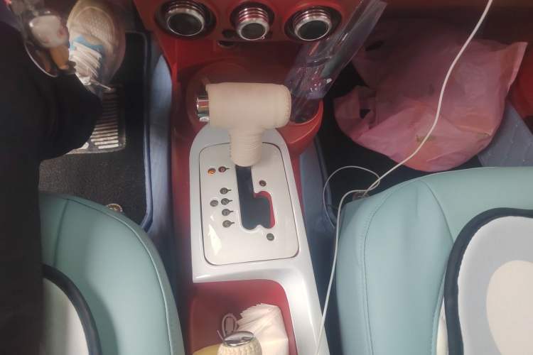 Used Volkswagen Beetle 2008 2.0 AT Standard Edition Gear Lever