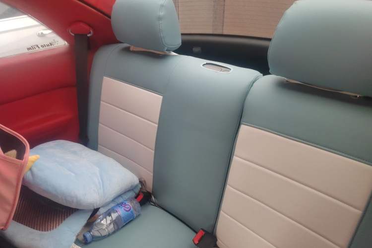 Used Volkswagen Beetle 2008 2.0 AT Standard Edition Left Rear Seat