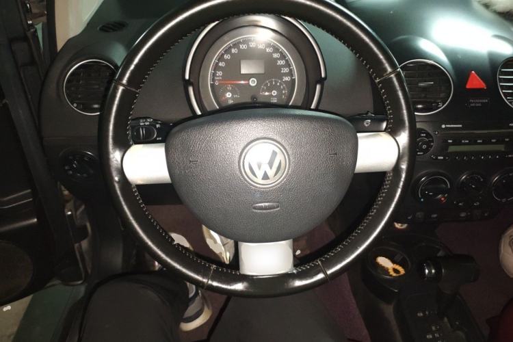 Used Volkswagen Beetle 2008 1.8T AT Luxury Model Steering Wheel