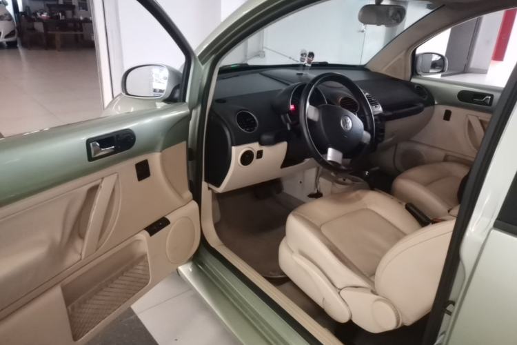 Used Volkswagen Beetle 2008 2.0 AT Standard Edition Driver Seat