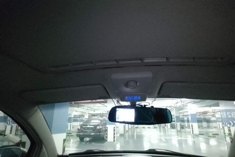 Used Volkswagen Beetle 2008 2.0 AT Standard Edition Headliner