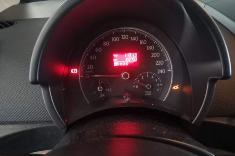 Used Volkswagen Beetle 2008 2.0 AT Standard Edition Instrument Cluster