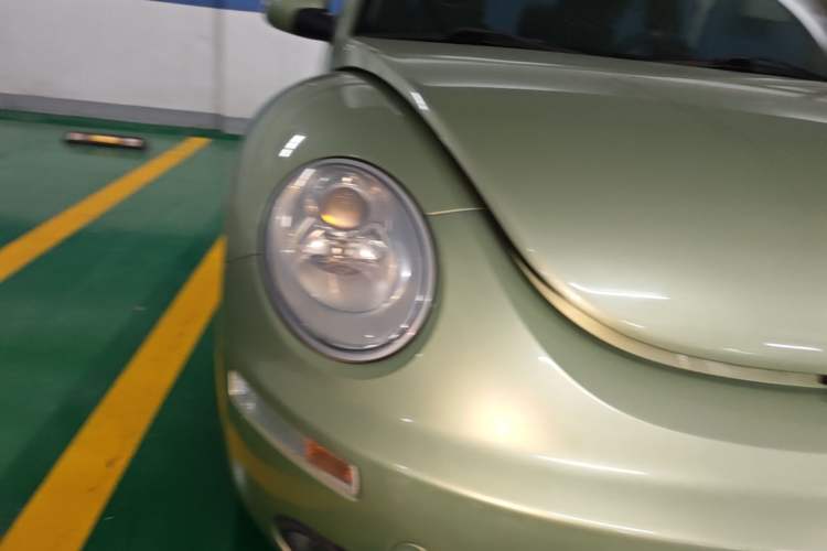 Used Volkswagen Beetle 2008 2.0 AT Standard Edition Right Front Headlight