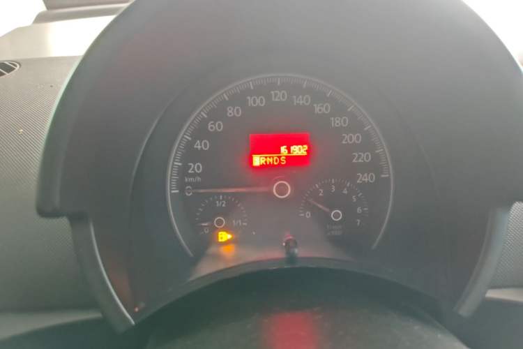 Used Volkswagen Beetle 2008 2.0 AT Standard Edition Instrument Cluster