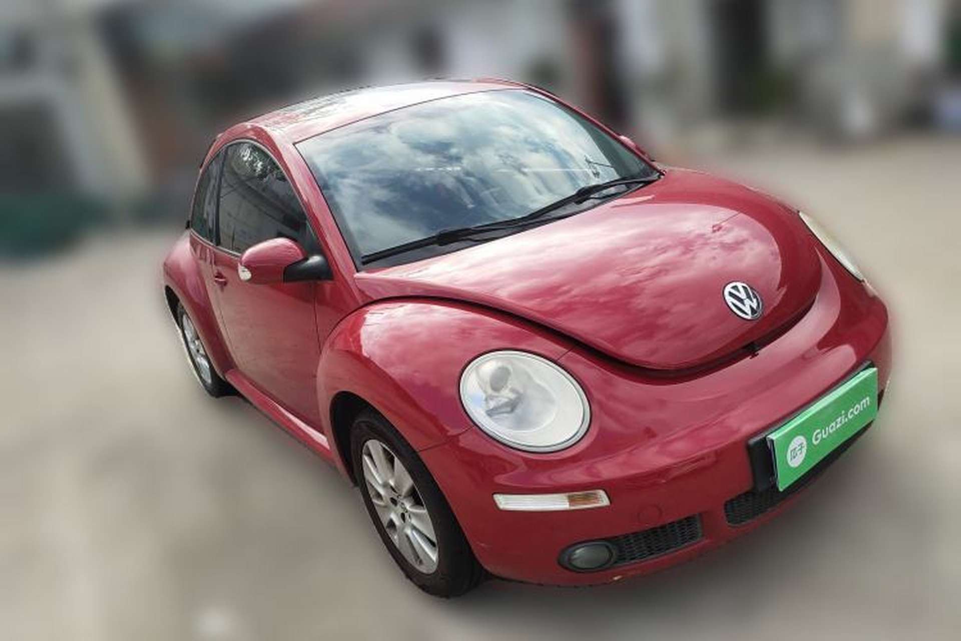 Used Volkswagen Beetle 2008 2.0 AT Top-Trim Version Front Right 45 Deg