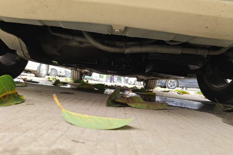 Used Volkswagen Beetle 2008 2.0 AT Standard Edition Chassis Front