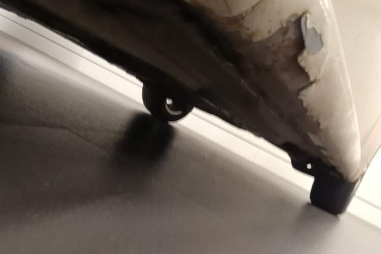 Used Volkswagen Beetle 2008 2.0 AT Standard Edition Chassis Front Left