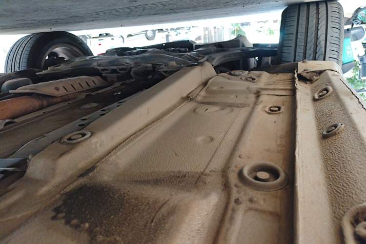 Used Volkswagen Beetle 2008 2.0 AT Standard Edition Chassis Front Left