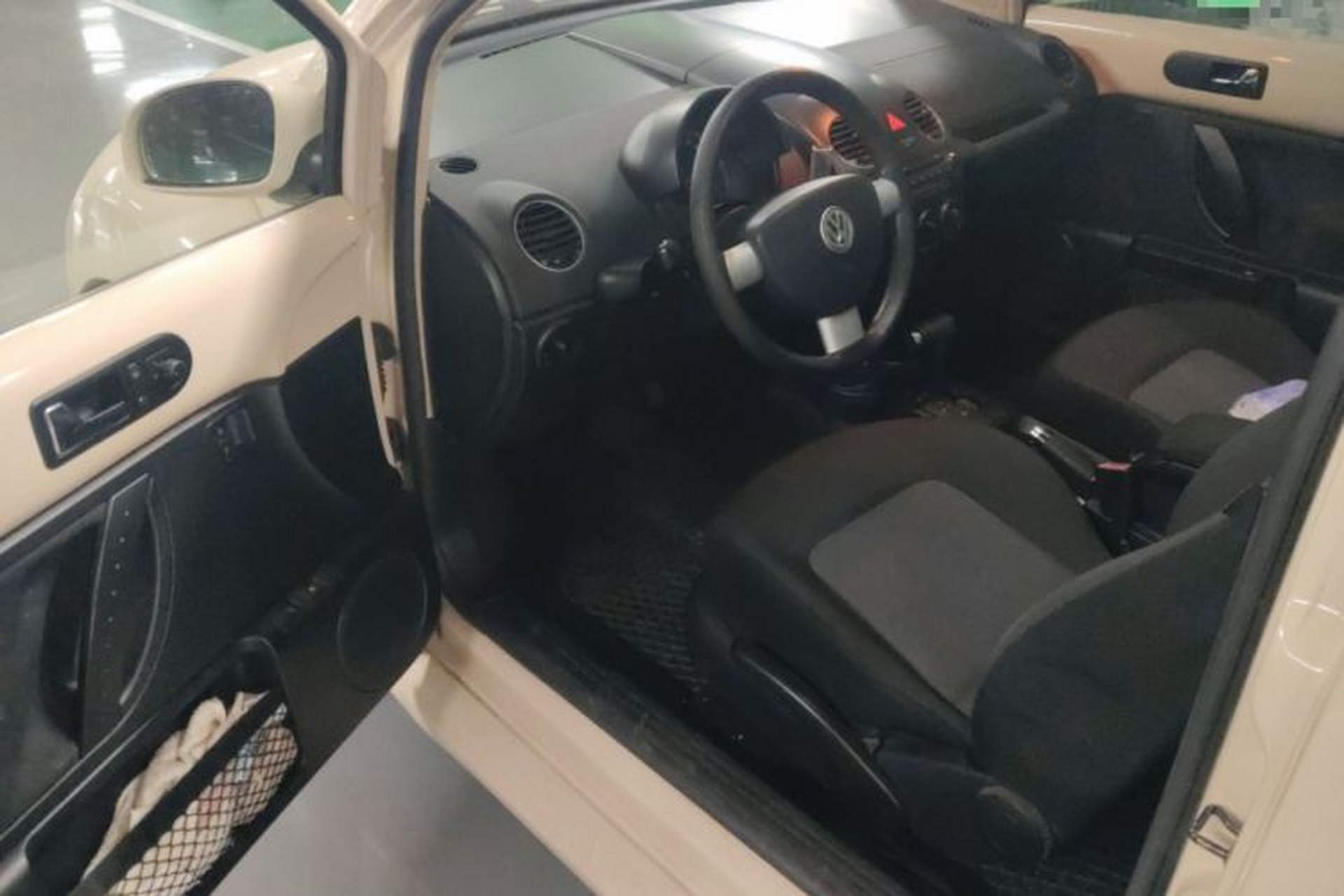 Used Volkswagen Beetle 2008 2.0 AT Standard Edition Driver Seat