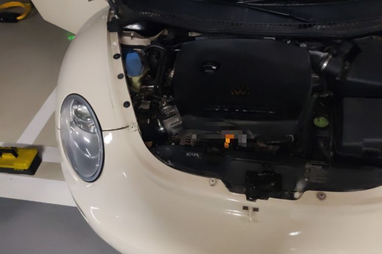 Used Volkswagen Beetle 2008 1.8T AT Luxury Model Engine Bay Right