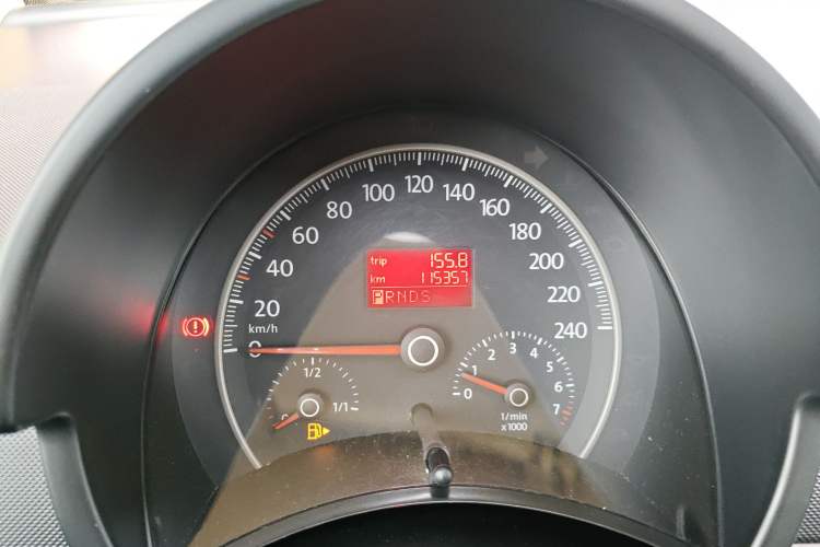 Used Volkswagen Beetle 2008 2.0 AT Standard Edition Instrument Cluster