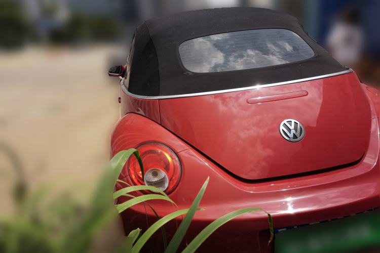 Used Volkswagen Beetle 2009 2.0 AT Top-Trim Convertible Rear Left 45 Deg