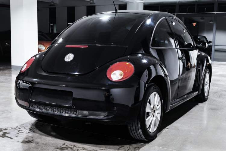 Used Volkswagen Beetle 2010 1.6 AT Exterior 5