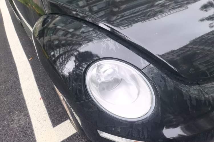 Used Volkswagen Beetle 2010 1.8T BlackOrange Luxury Edition Right Front Headlight