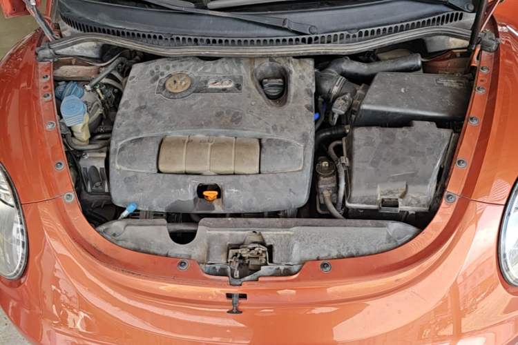 Used Volkswagen Beetle 2010 2.0 BlackOrange Convertible Luxury Edition Engine Bay